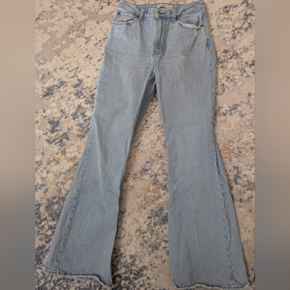 Abercrombie & Fitch Vintage Flare High Rise Curve Love 6R